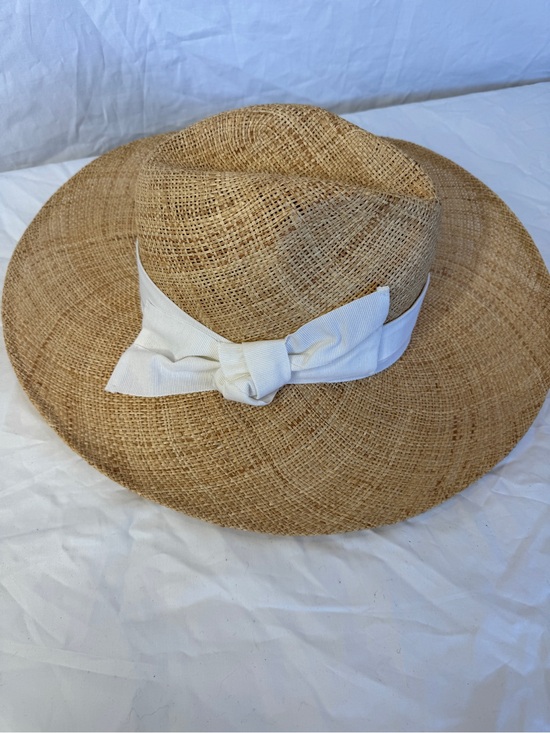 Raffaello Bettini Italian Straw Sun Hat with White Bow Band display picture 2